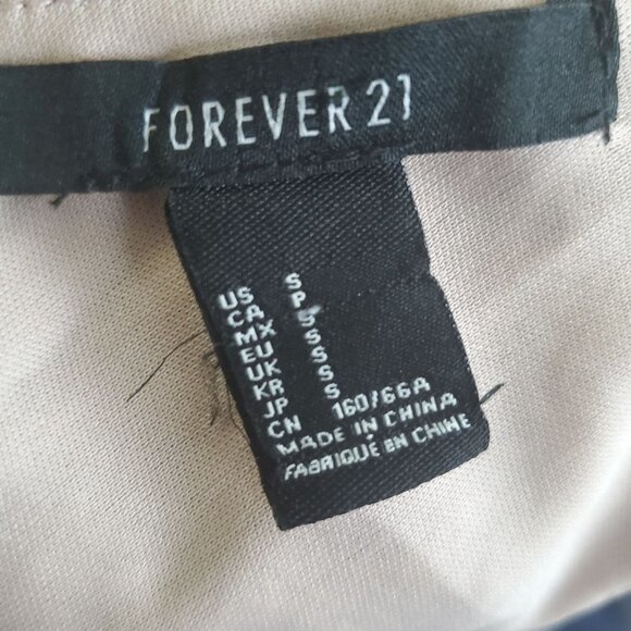 FOREVER 21 | Floral embroidery w/Tulle Skirt Dress - Picture 7 of 10